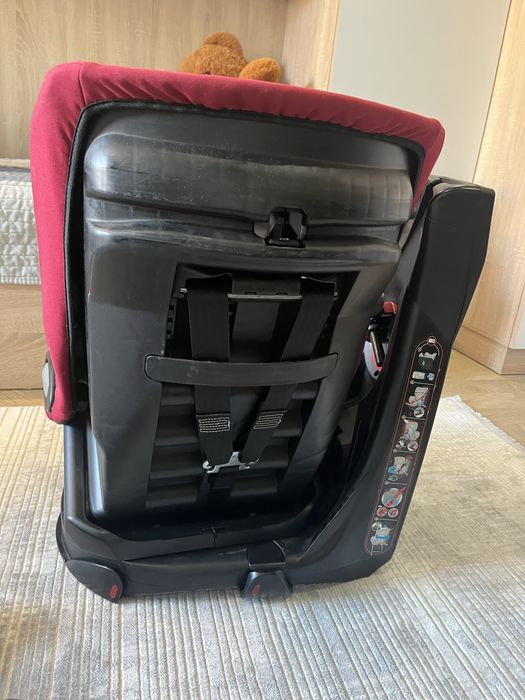 Столче за кола Bebe confort Axiss