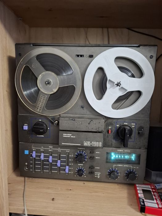 Magnetofon Jupiter MK 106 C