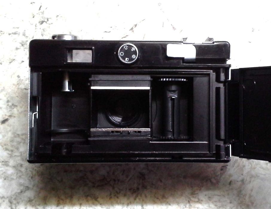 Фотоапарат Вилия + светкавица Уномат