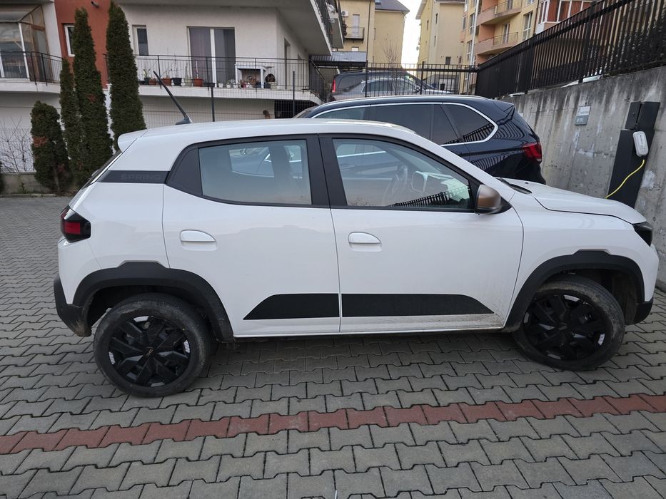 Pt Taxi Dacia spring electrica 2023 de închiriat .sau cu ziua incarcat