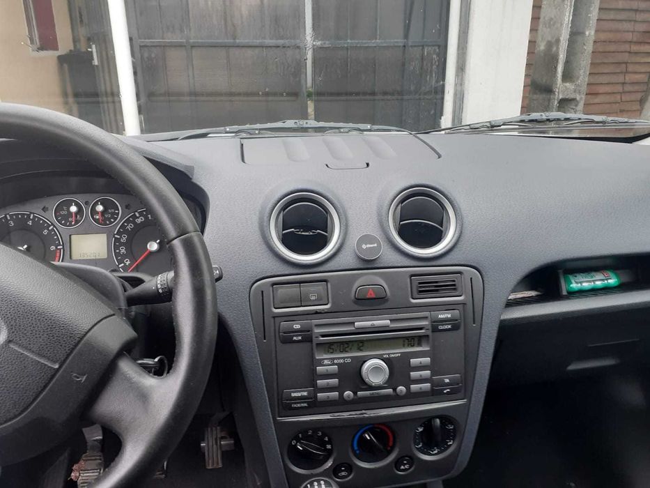 Ford Fusion, an fabricatie 2011, 1.4, benzina