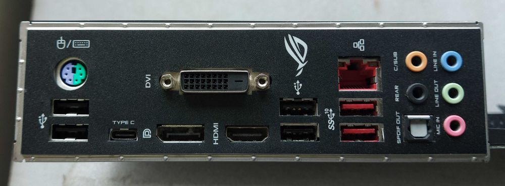 KIT i5 9600K 3.7GHz + ASUS ROG STRIX B360-F GAMING + Cooler IdCooling