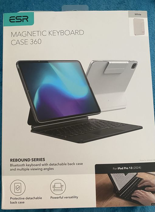 ESR Keyboard IPad PRO 13 2024