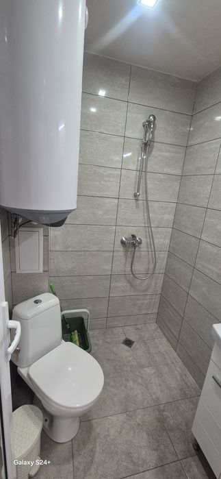 Дава се под наем апартамент