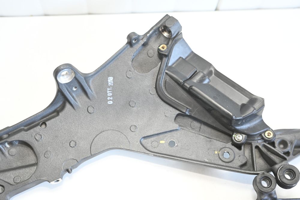 Ducati Panigale V4 Cadru codita spate set stanga dreapta