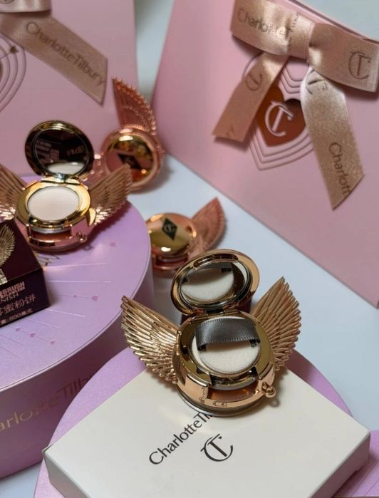 Попсокет Charlotte Tilbury