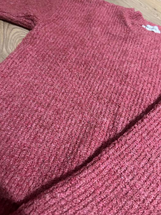 Дамски плетен пуловер