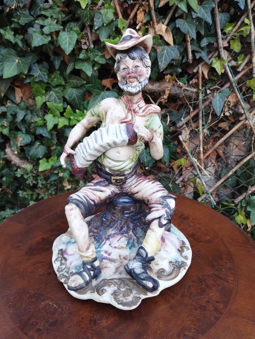 2 порцеланови статуетки - Capodimonte