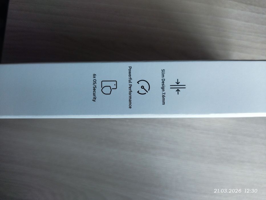 Продам новый телефон