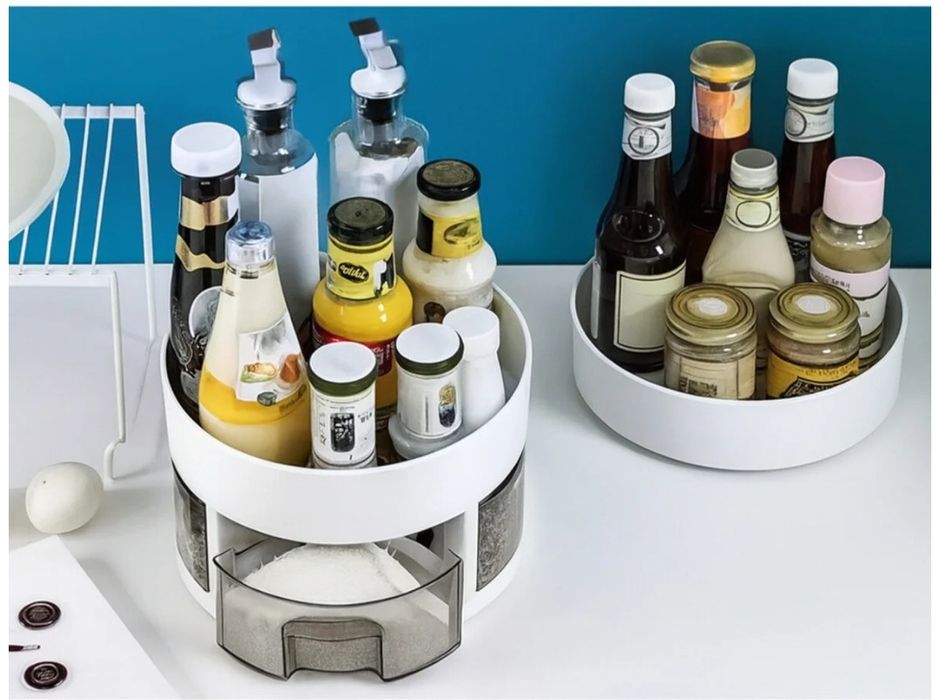 Organizator rotativ pentru bucatarie, cu sertare de condime