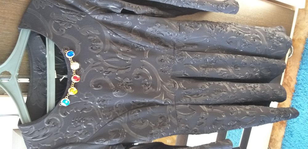 Продам платья новые распродажа