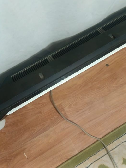 Телевизор большой