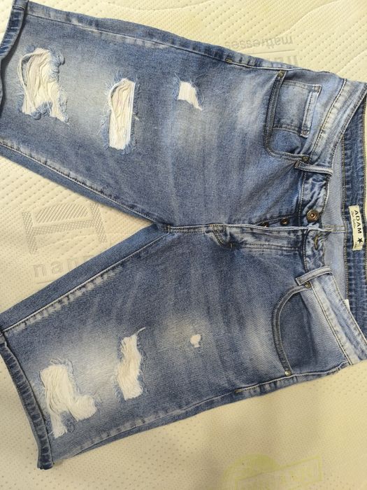 Мъжки къси панталони различни модели