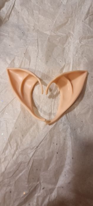 Urechi de elf din silicon de diverse culori