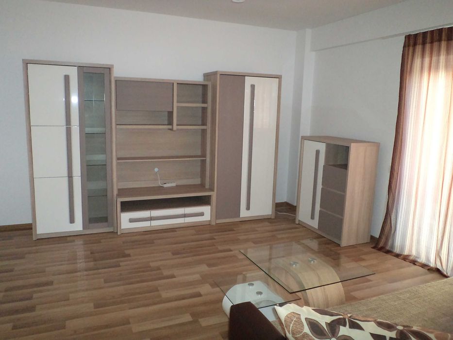 Apart 1 cam etaj 1 bloc nou,loc parcare,central,cart Tudor-Gloriei
