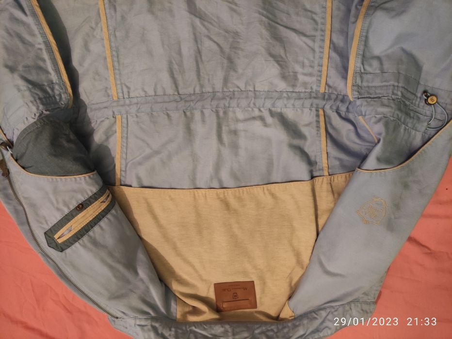 Якета Massimo Dutti, Levi's и Mango, размер М