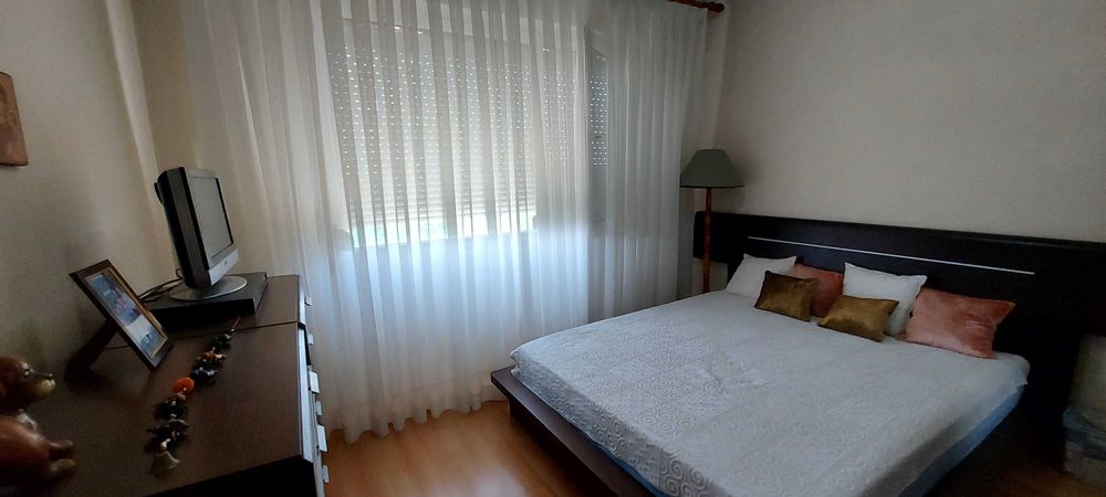 Продава се Четиристаен апартамент в Хасково, Любен Каравелов - 100 кв.м за 1275 €/кв.м - Снимка #12