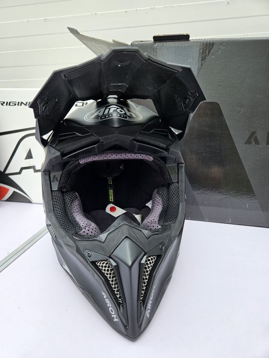 Airoh Aviator 3 размер S