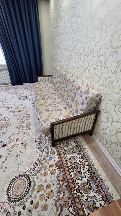Продам диван в хорошем состоянии