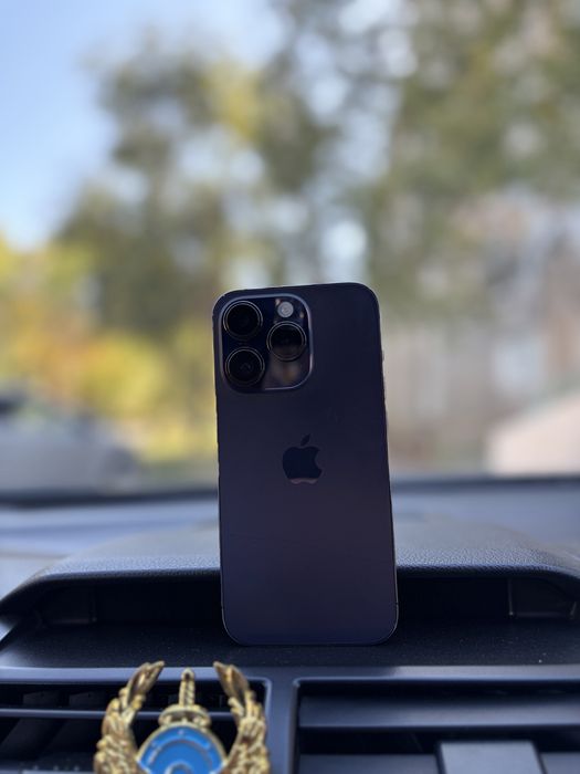 Продам Iphone 14 Pro