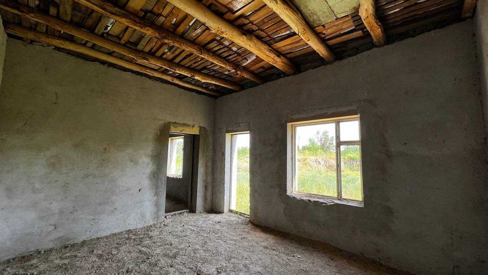 uy sotiladi nazarbek mevazor 12 sotix