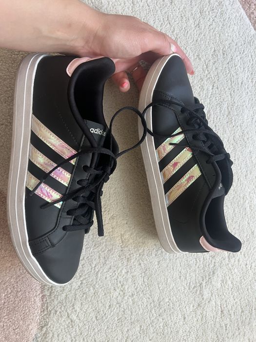 Дамски маратонки Adidas