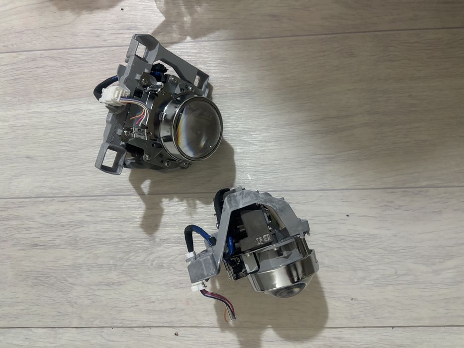 Линзы camry 70 би лед