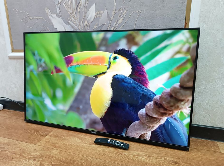 Телевизор Haier 4k Смарт ТВ + Кронштейн.
