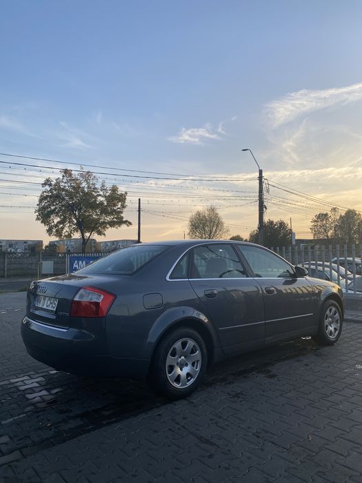 AUDI A4 2003 — imagine 2