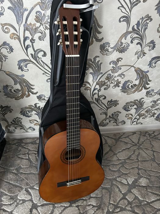 YAMAHA C40 оригинал