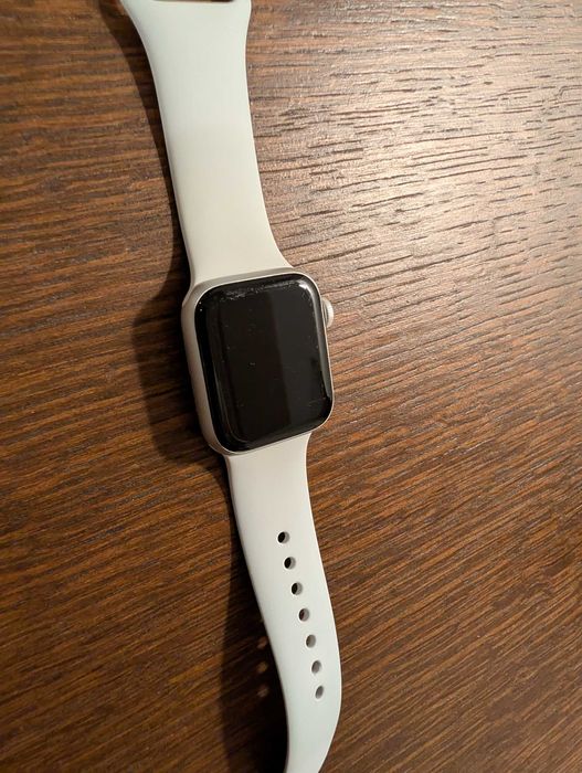 Apple Watch SE 2, GPS, Cellular, Carcasa Silver Aluminium 40mm