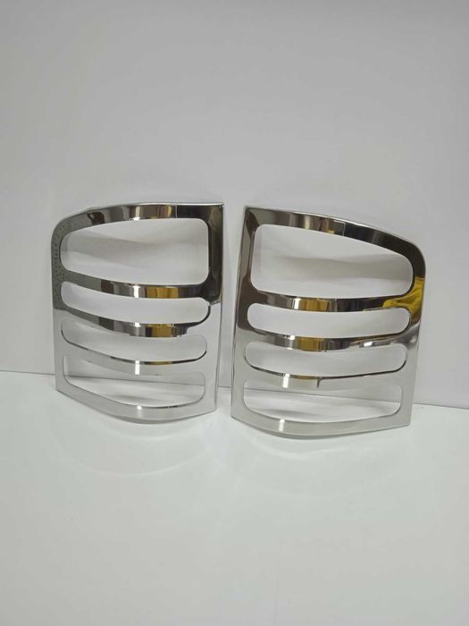 Accesorii vw t5 ,parasolar parbriz,oglinzi cromate,manere crom