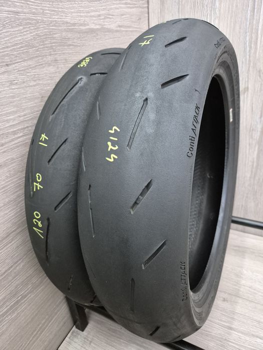 Set anvelope moto 120 70 17 cu 160 60 17 Continental Contiattack Sm2 dot 2025 si 4124