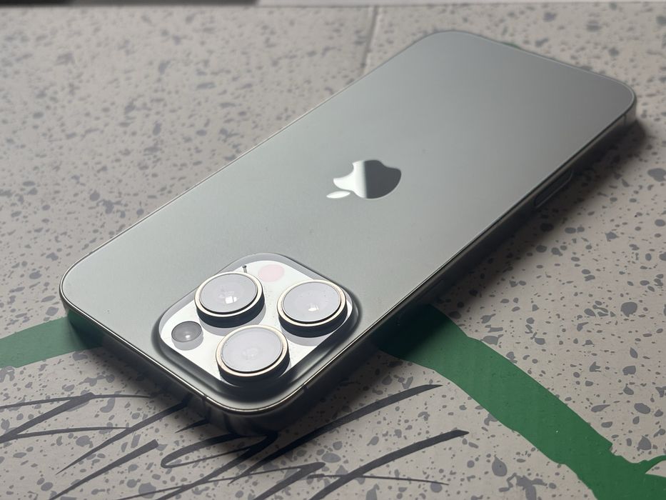 IPhone 16 Pro Max 1TB - Без Icloud