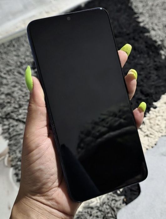 Samsung a 70 ,срочно