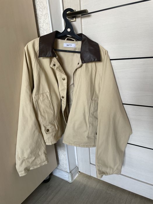 женская куртка 2500 тг