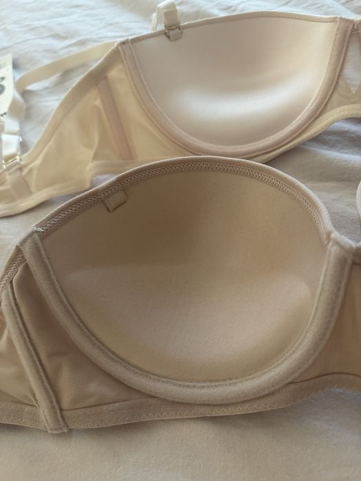 Нови бежови сутиени