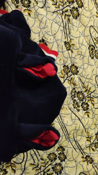 Кофточка, джинсы на мальчика.