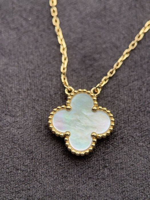 Колие по модел Van Cleef & Arpels Vintage Alhambra – VCARA45900