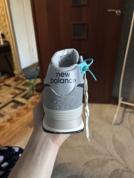 New balance 574 .