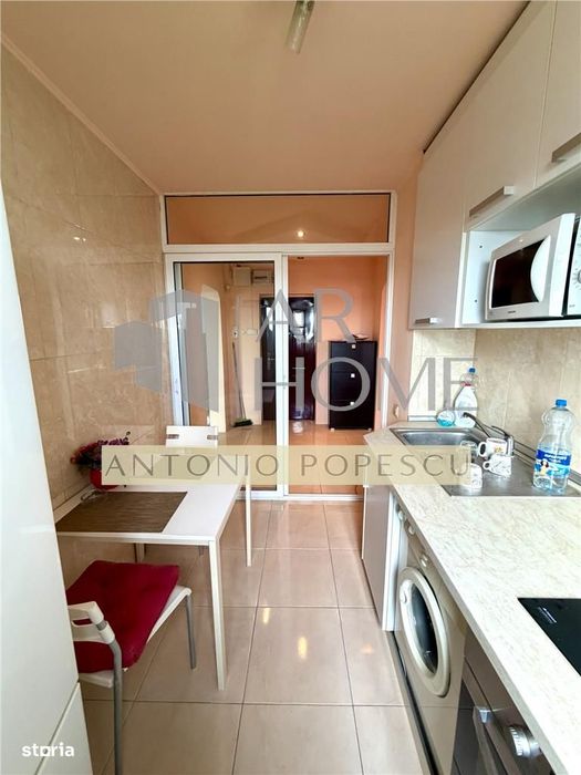 Apartament 2 camere, decomandat, In Ploiesti, zona Vest Lamaita.