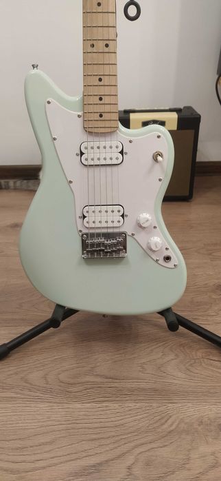 Электрогитара Fender squire jazzmaster mini