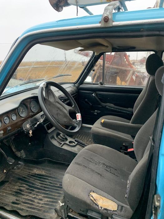 Продам ваз 2106 целиком