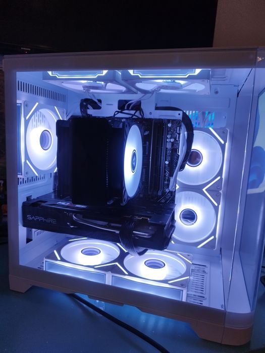 PC gamingDDR 5  Ryzen 5 8400f am5 4,7 ghz 4 nm \RX 5700 xt 8 g\DDR 5 16 gb\nmve2 256g+1thdd