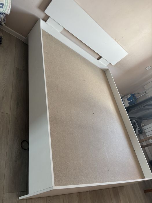 Продам кровать 160*200