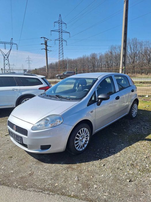 Fiat  Grande Punto   benzina    2014 !!!