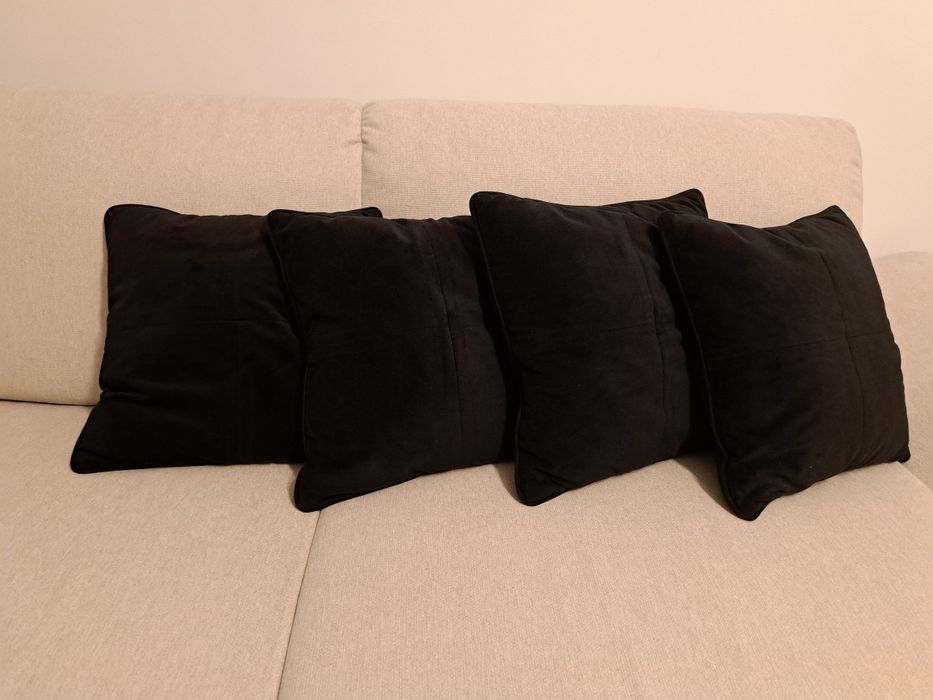Set 4 perne din catifea neagra cu fete detașabile