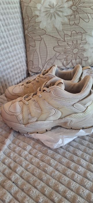 sneakers marca next ,nr 35,5