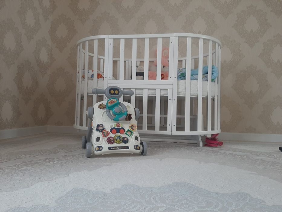 Продам детскую кроватку