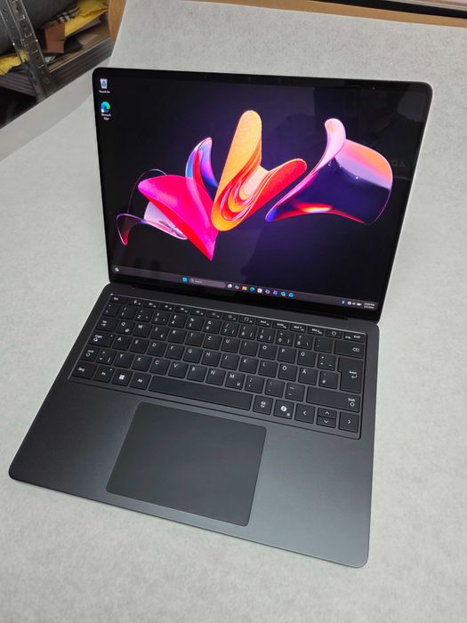 Laptop Microsoft Surface 7